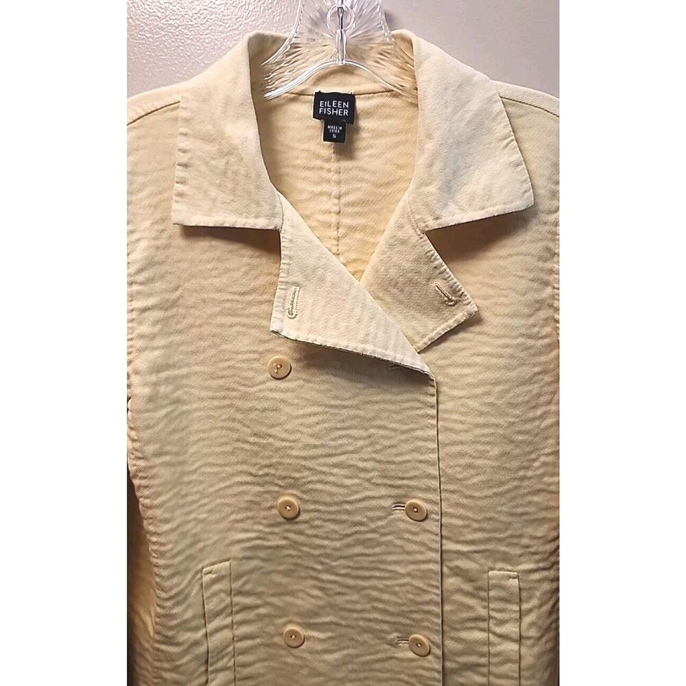 Eileen Fisher Cream Quilted Double-Breasted Jacket - Picture 3 of 10